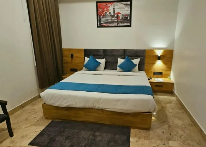 Radha Bihari Nikunj Inn
